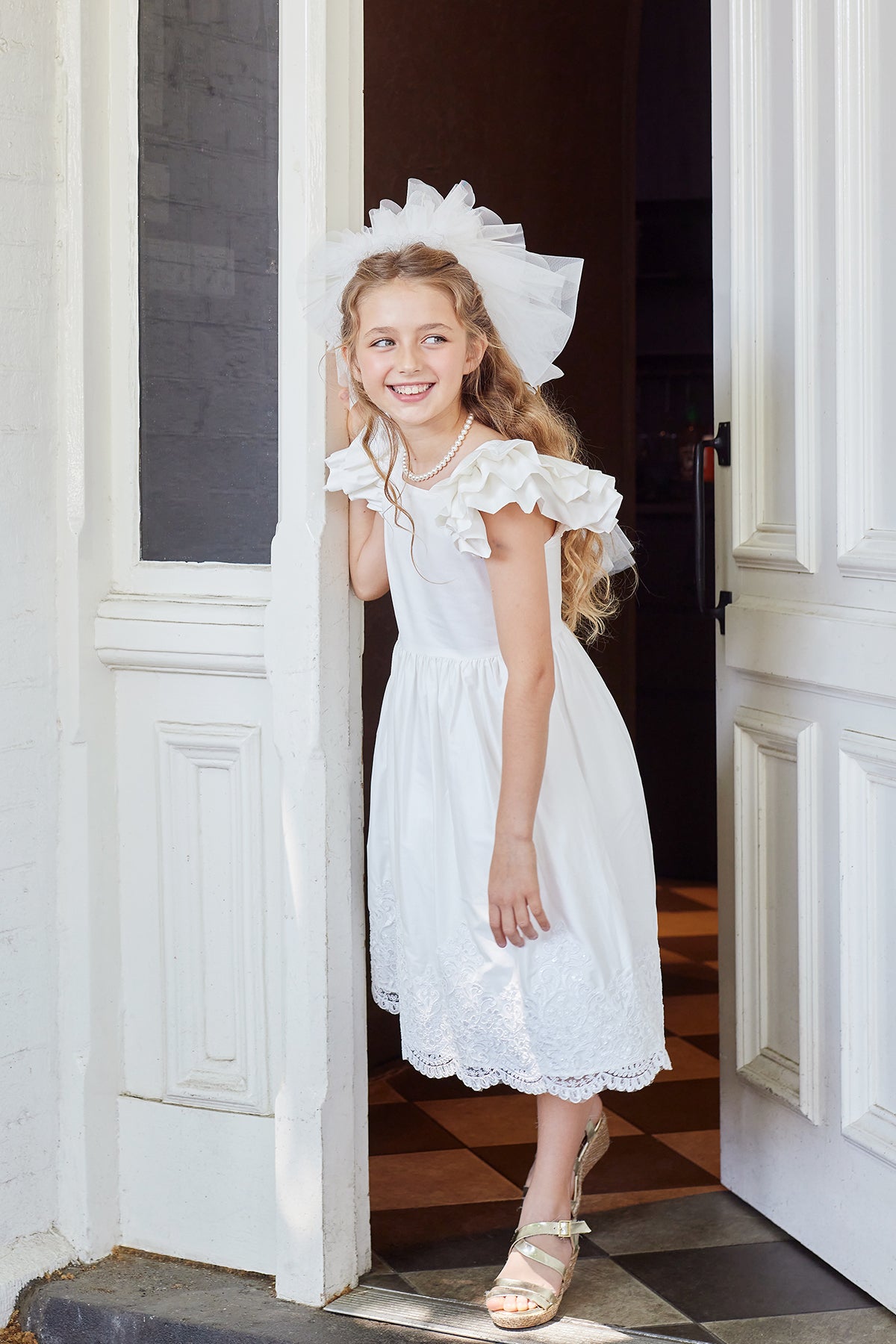 Girls Giselle Ruffled Sleeve Cotton Dress With Lace